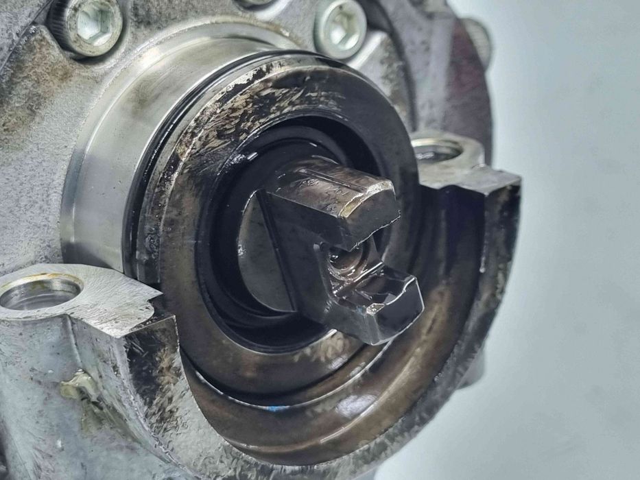 Pompa inalta presiune LEXUS IS II (GSE2, ALE2, USE2) [Fabr 2005-2013]