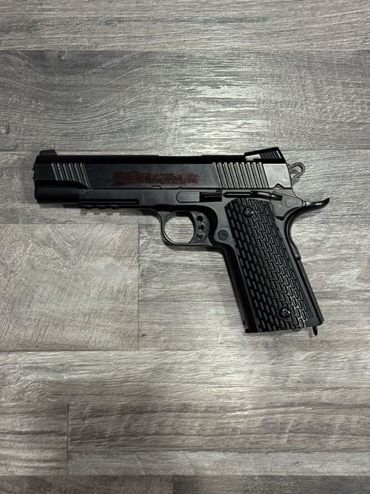 Продам Игрушечный металлический пистолет Colt Airsoft Gun C10A