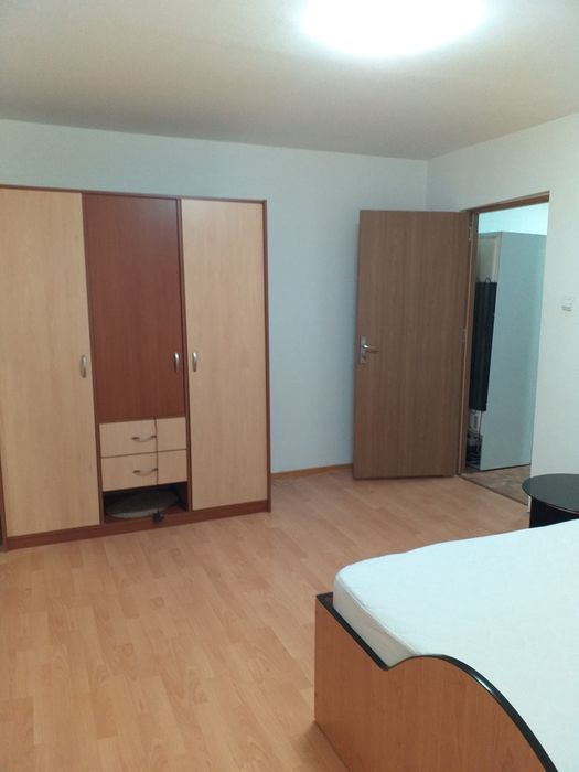 Inchiriez garsoniera C1 parter zona Mioritei