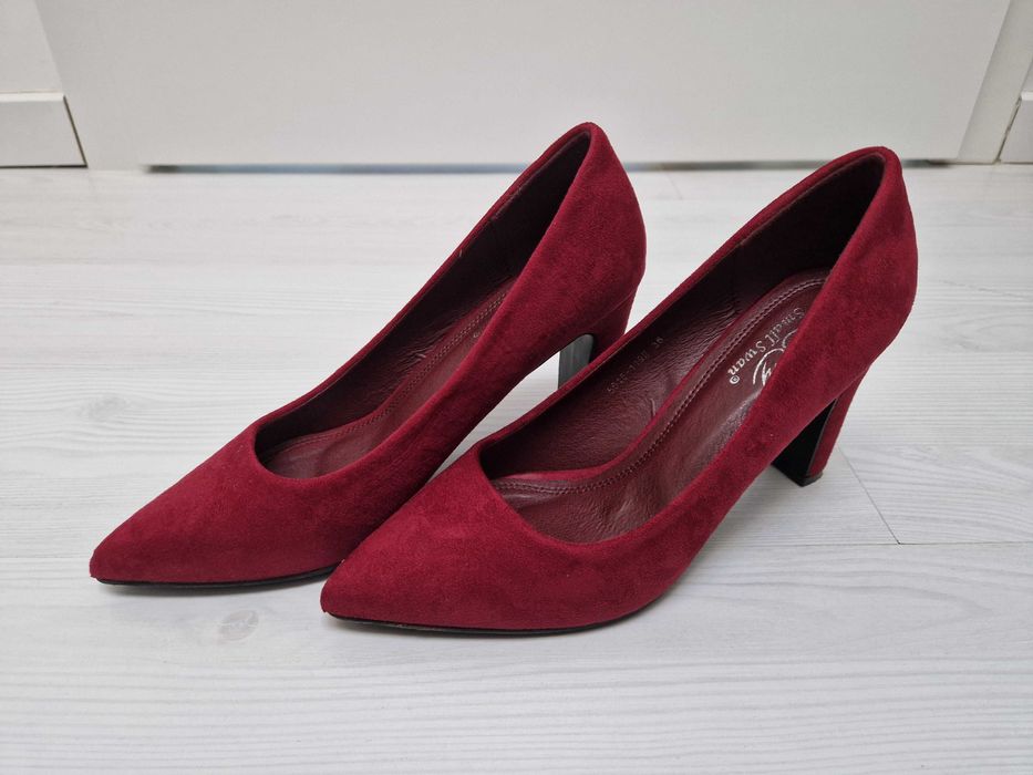 4 Perechi botine/pantofi - Marime 36 - pret per pereche