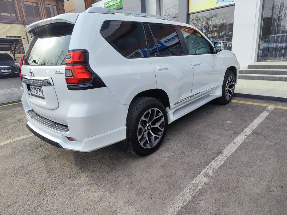 Продаётся Toyota PRADO