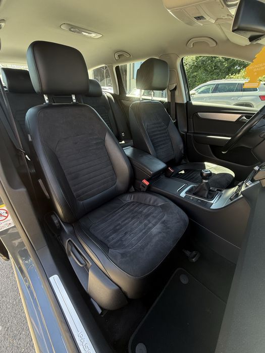 VW Passat B7 2.0TDI 140CP Navi SemiPiele