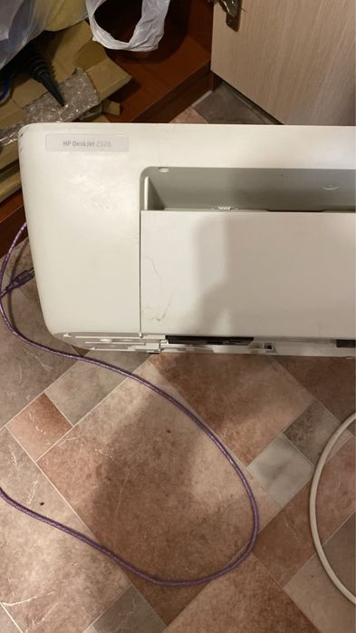 Продам принтер HP DeskJet 2320
