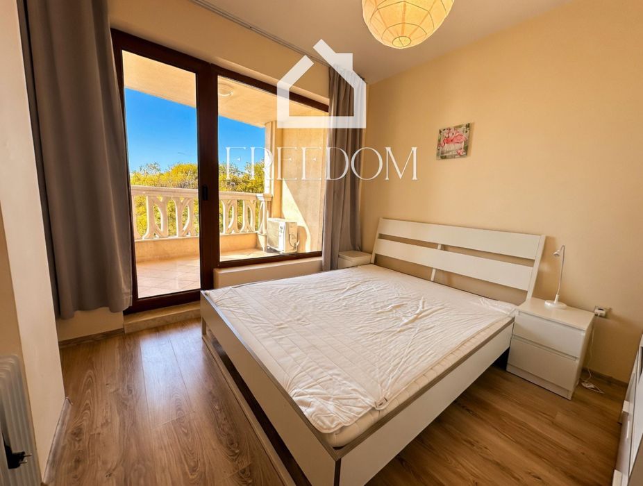 Двустаен апартамент с морска панорама, Варна, South Bay