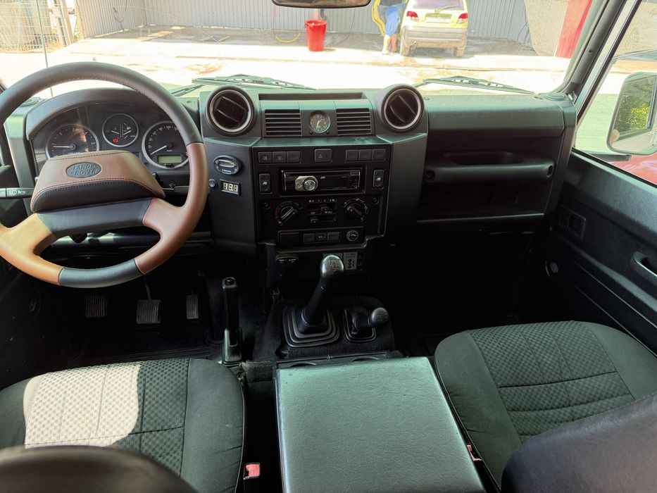Land Rover DEFENDER 110 Crew Cab продается