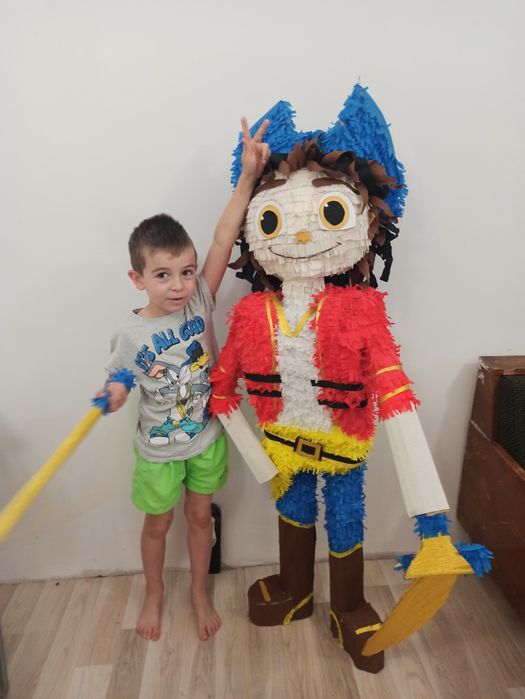 ПИНЯТА- Големи !!!