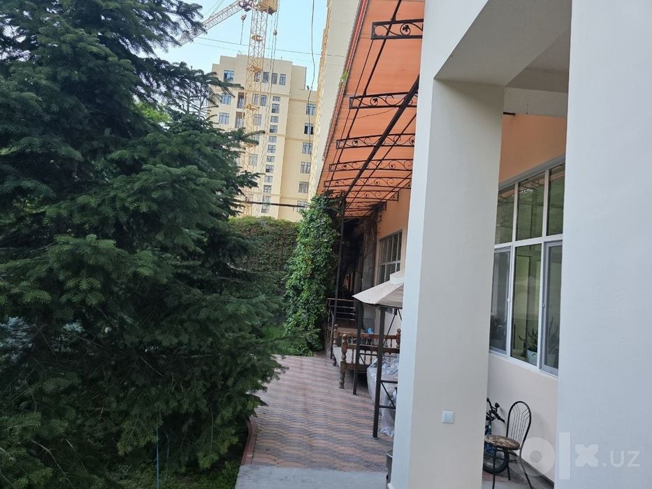 Продаётся коммерческое помещение ул сарыкульская 18-сот первая линия