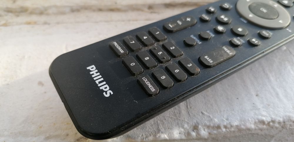 Дистанционно Phillips за телевизор