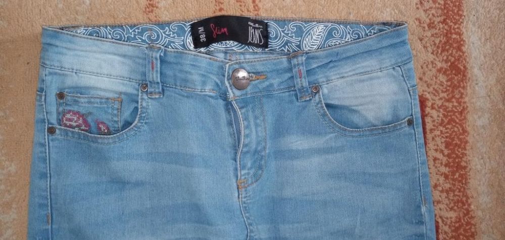 Дамски дънки размер 38/М