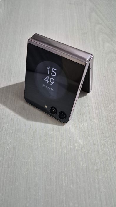 Samsung Galaxy Z flip 5 , 512 gb , impecabil