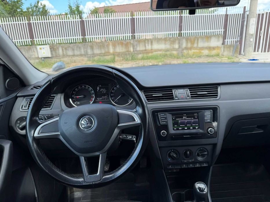 SKODA Rapid 2016 — imagine 3