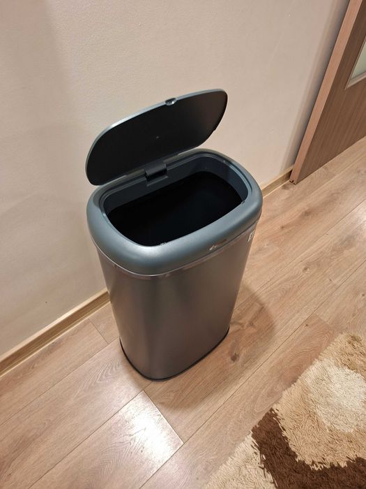 Coș de gunoi automat de bucătărie LOGAN 58L, gri mat