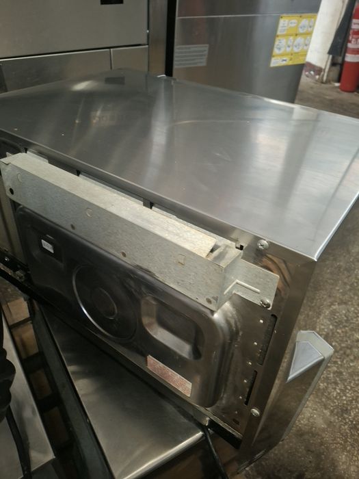 Микровълнова фурна професионална SHARP