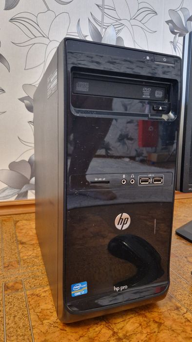 Компьютер в сборе.