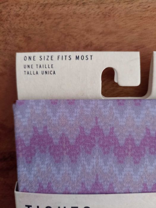 Roxy - нов чорапогащник, 2 вида