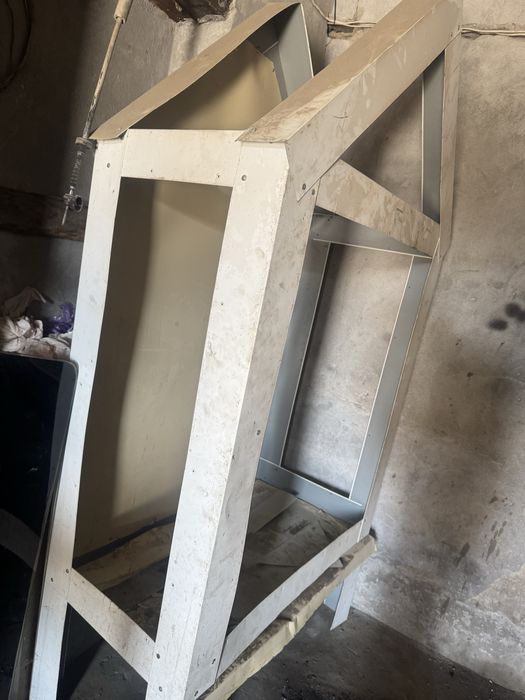 валер сотилади кафас