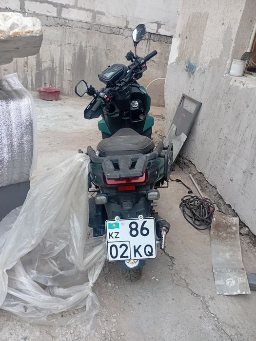Мопед танк продам 150