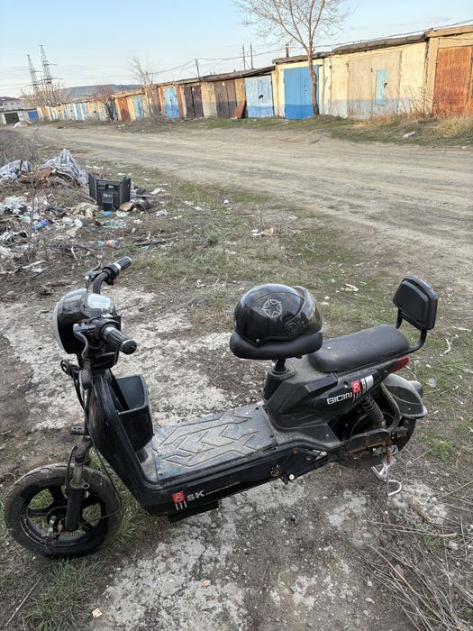 Электронный Мопед Sk8