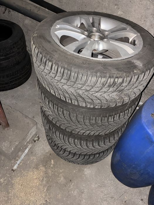 Гуми с джанти за Мерцедес 205/55/16