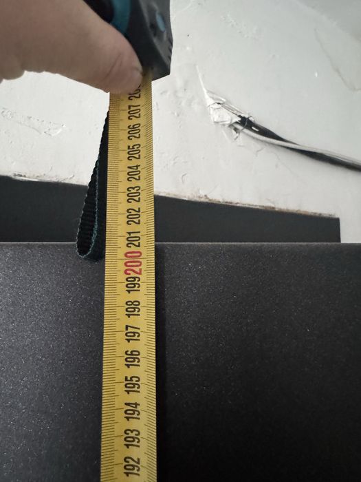 Продам железную дверь