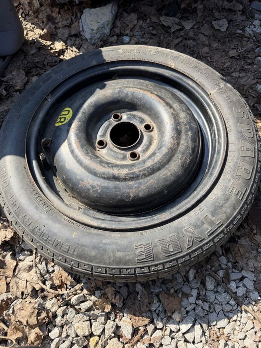 Резервна гума патерица Ford