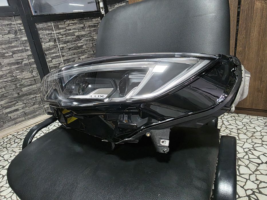 Far Stanga Ful led  Opel Insignia B