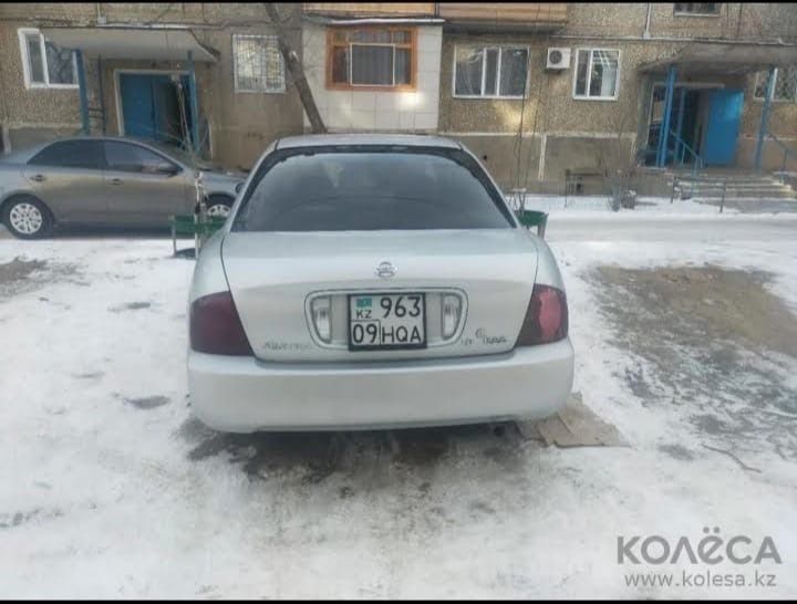 Ниссан Sentra 2005