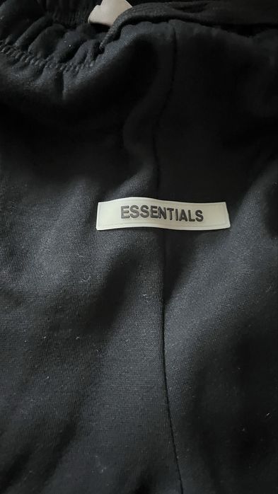 Essentials черен панталон