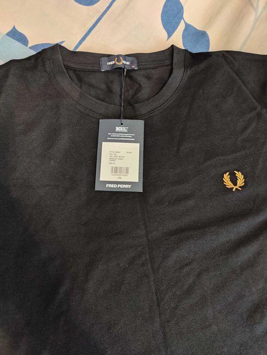 Tricou Fred Perry masura xl nou