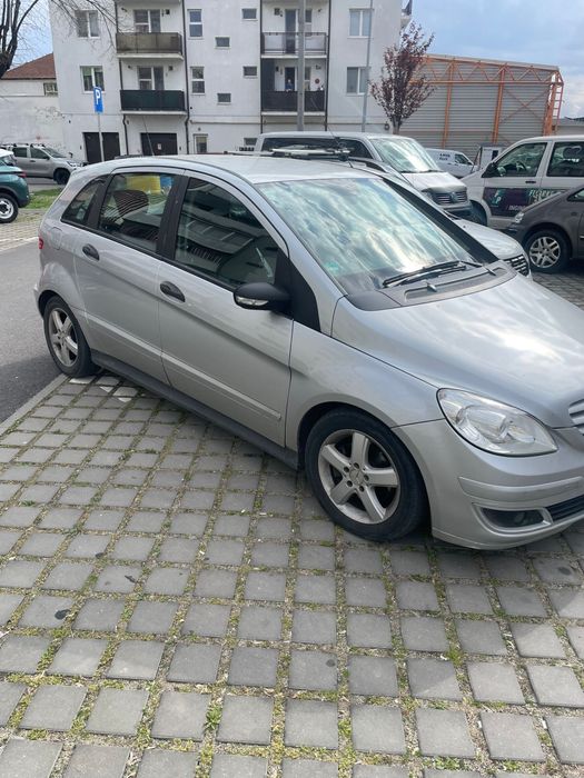 Vand mercedes b180