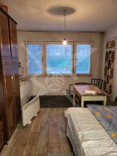 Тристаен апартамент в Братя Миладинови 96863