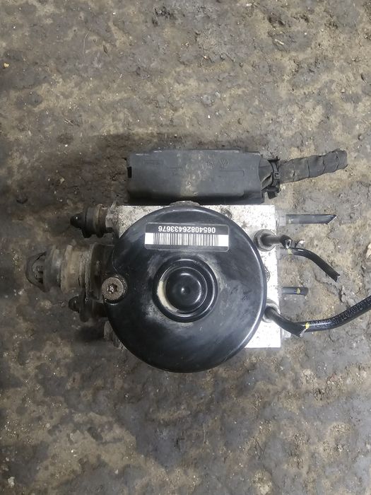 Pompa ABS 1k0614517 Volkswagen Touran 1 (facelift) (2006 - 2010)