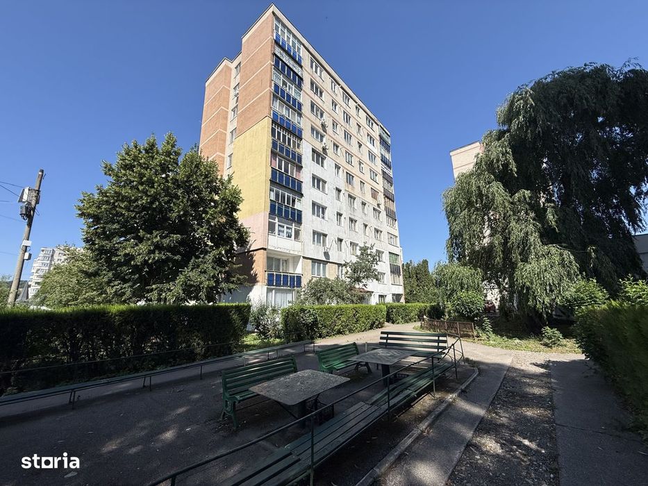 Apartament 3 camere renovat ca la carte zona OMV Campina