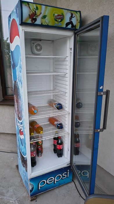 Vitrină frigorifică