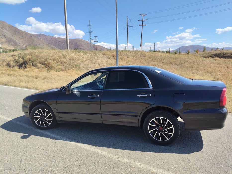 Продам Mitsubishi diamante