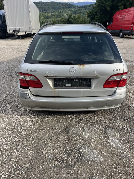 Mercedes E250 на части!