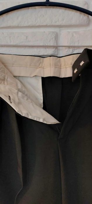 Продавам елегантни панталони