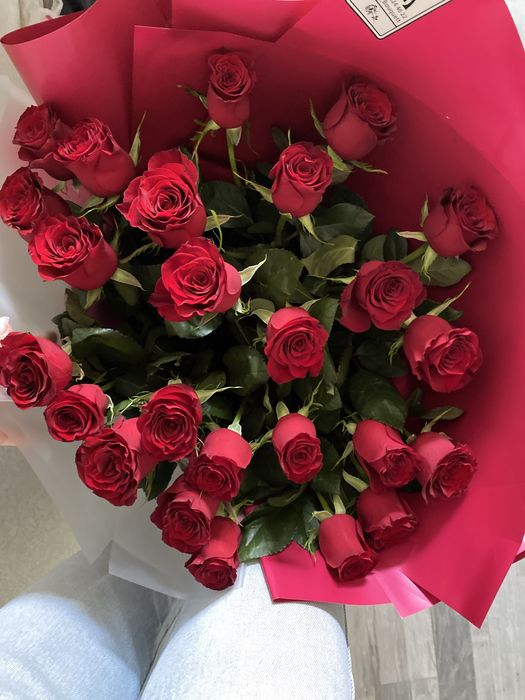 Цветы букеты 25 шт