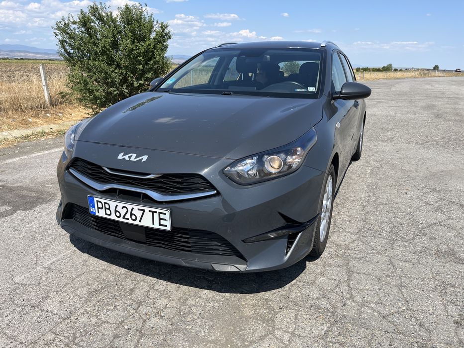 Kia Ceed Sportswagon 2022 г. 120 кс. В гаранция. ТОП! Нова цена.