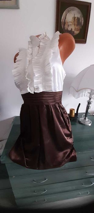 Rochii  dama pentru oacazii deosebite