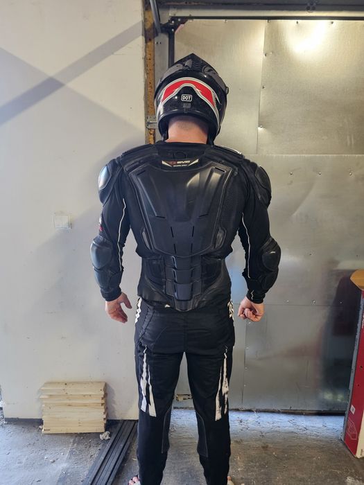 Vand echipament motocross