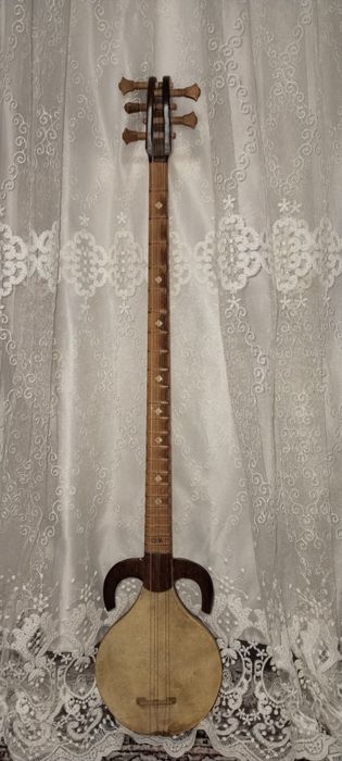 Buxoro Rubobi sotiladi