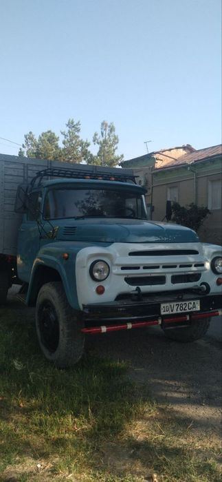 Zil mowinasi 1982 yil