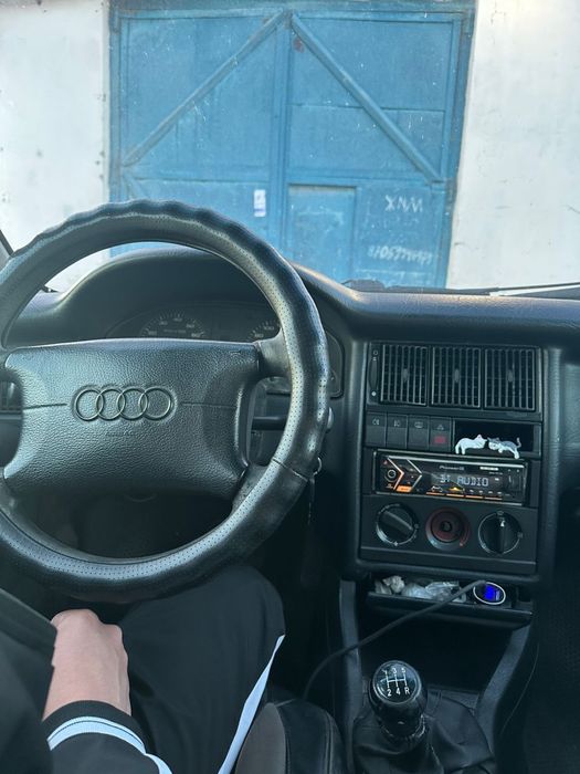 Продается Audi 80 1994 года