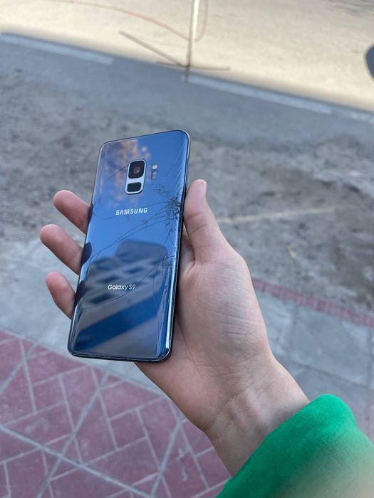Samsung s9 sotiladi