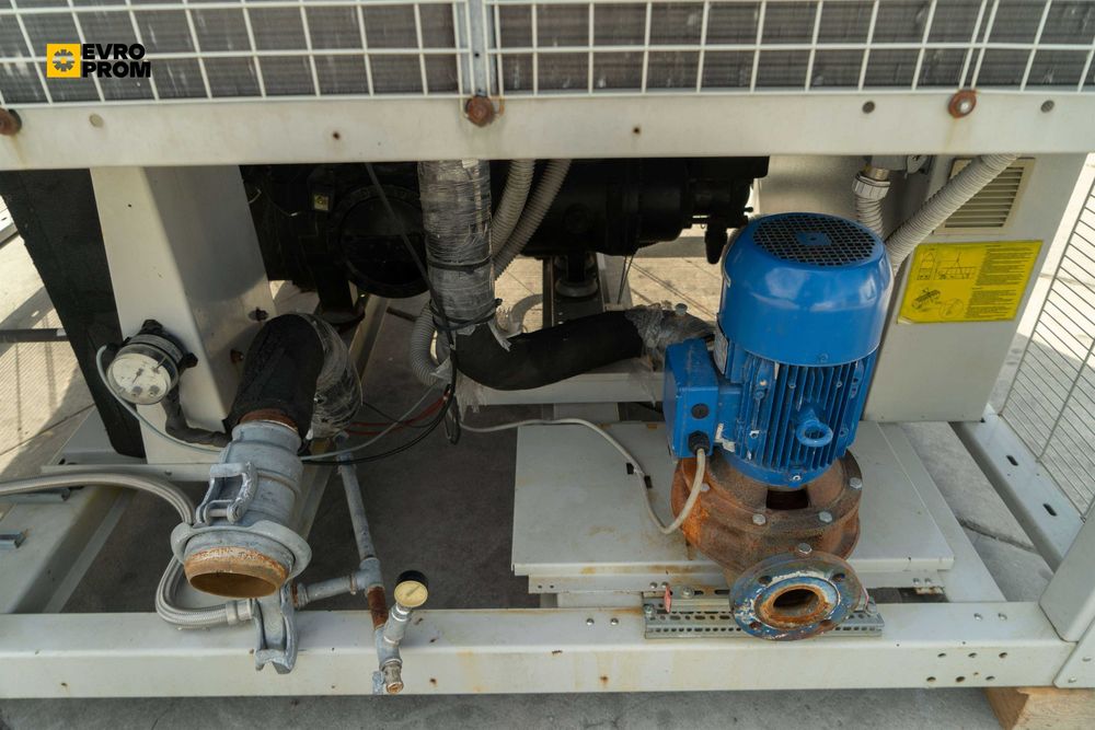 Chiller răcit cu aer McQUAY MCEnergy MONO 073.1 – 256 kW | chiller 200 kw pret | Modul hidraulic | Second hand