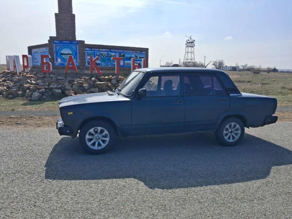 Продам машину ваз 2107