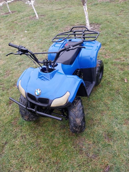 Motor de cros pe atv