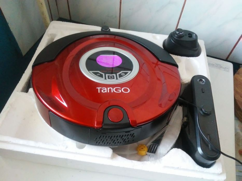 Vand aspiratoare robot