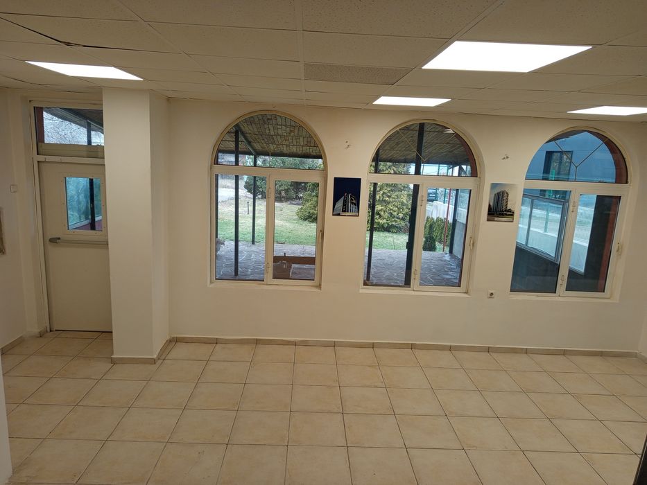 Дава се под наем Офис в София, Младост 4 - 200 кв.м за 997.05 € - Снимка #4